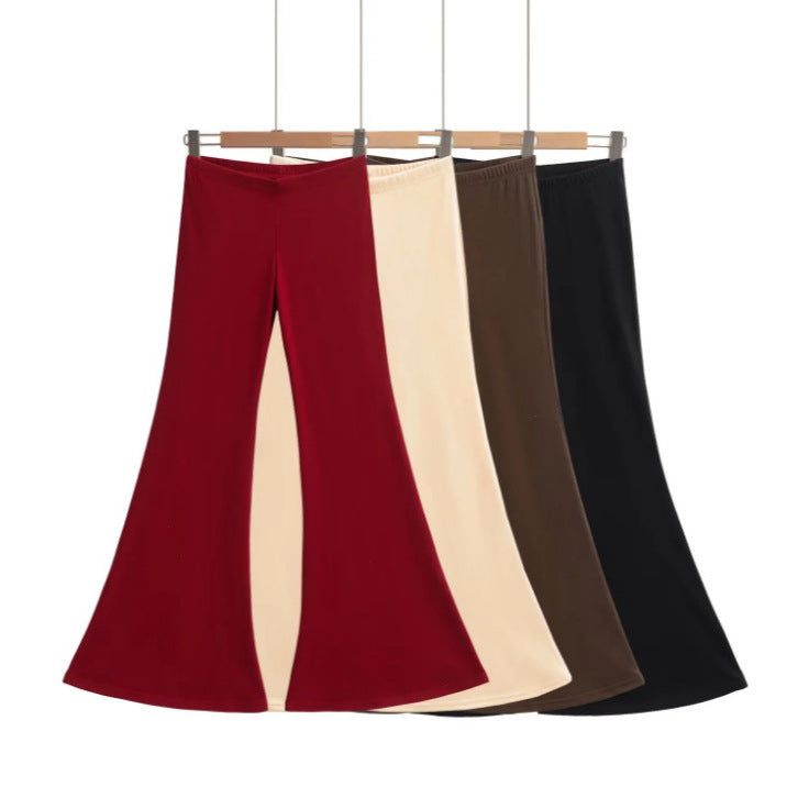 Conjunto em Malha com Top Drapeado e Calças Flare