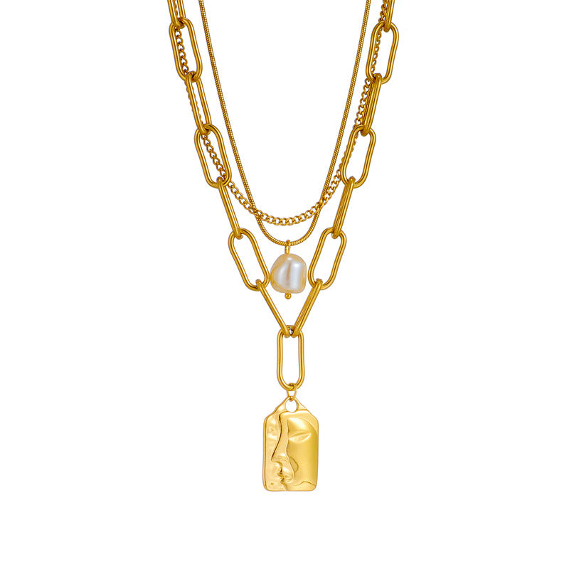 Colar Choker em Camadas com Retrato e Pérolas