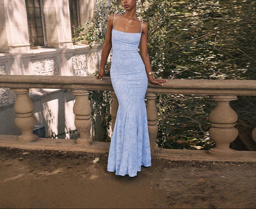 Vestido de alças finas