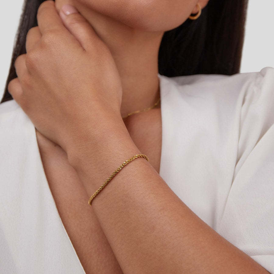 Pulseira Dourada Brilhante de Luxo